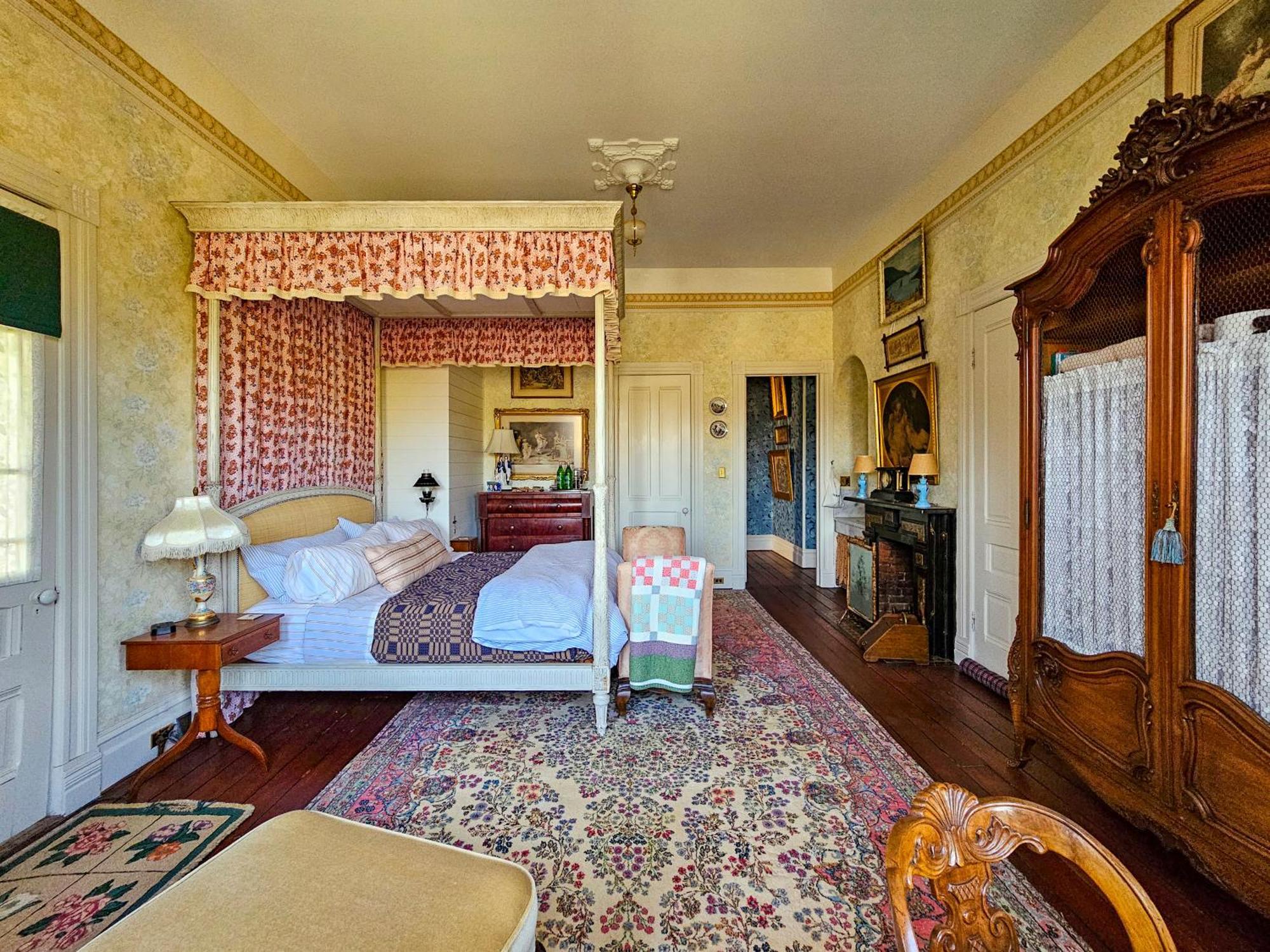 The Jd Hyde Historic Inn Visalia Exterior photo